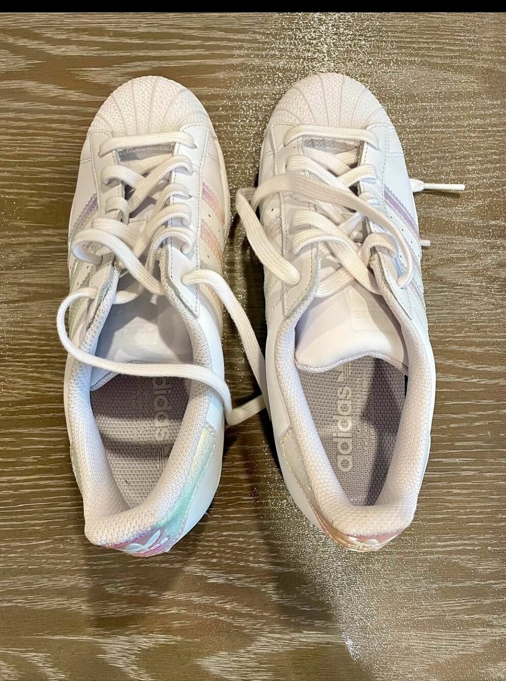 Adidas Kids White Sneakers with Pastel Accents 6.5Y